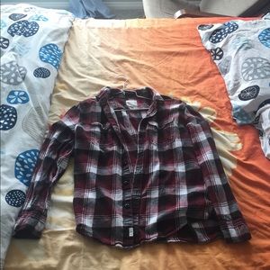 Red,white and black men’s American eagle flannel